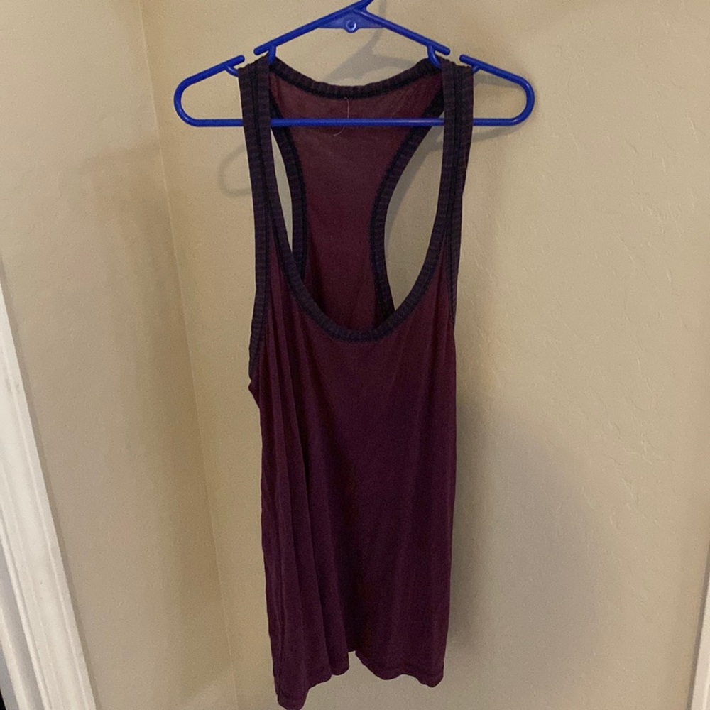 3 lululemon shirts